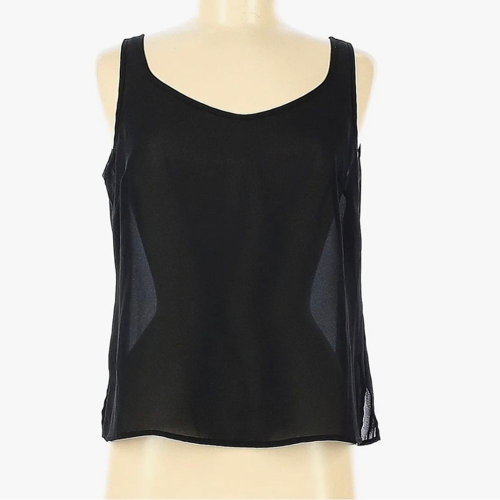 Liz Claiborne Black Sleeveless Blouse